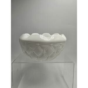 Indiana Glass Co. Diamond Quilted In-Turned Ruffle Edge Milk Glass Bowl Planter